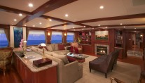 Golf Charter Yacht Stargazer -  Sky Lounge